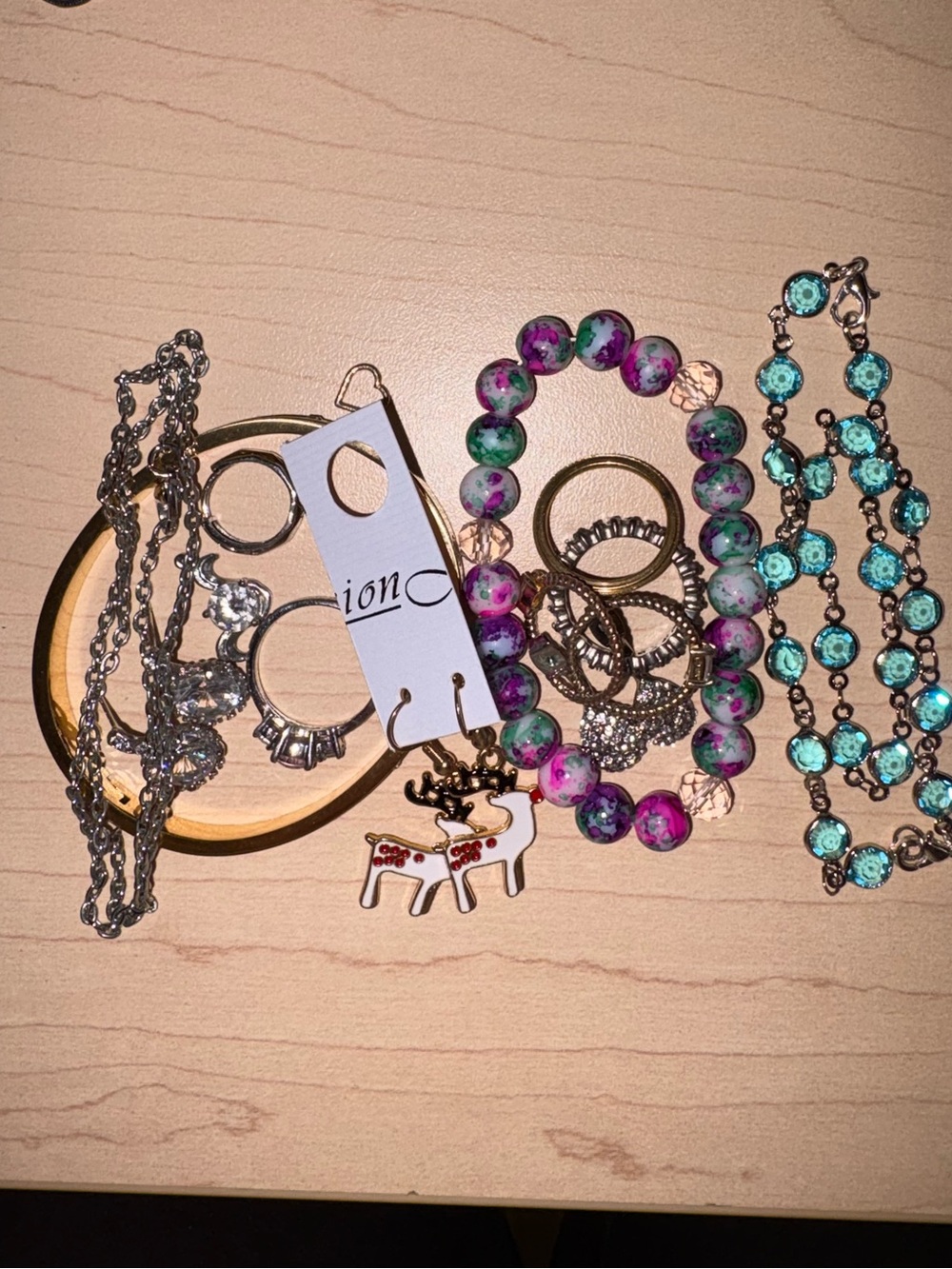 Jewelry bundle - Picture 1 of 2